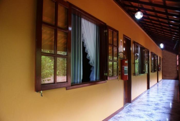 Pousada Recanto Das Flores โนวาฟริบูร์โก ห้อง รูปภาพ